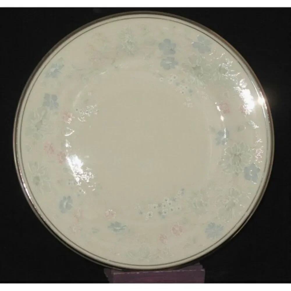 Lenox Nicole Salad Plate (s) White‎ Pink Blue Pastel Flowers